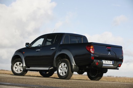 Mitsubishi L200 Long